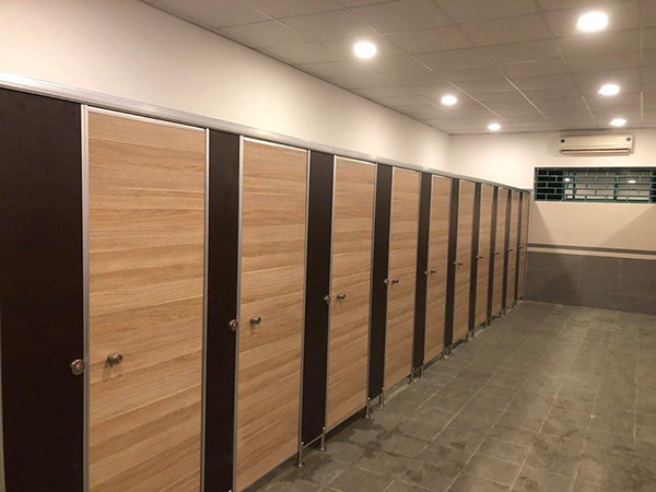 MFC toilet partitions