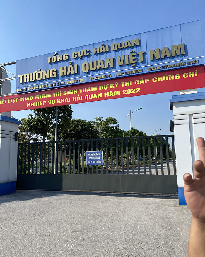 Dự án vách ngăn vệ sinh chịu nước tại trường Hải Quan Việt Nam mã 1006