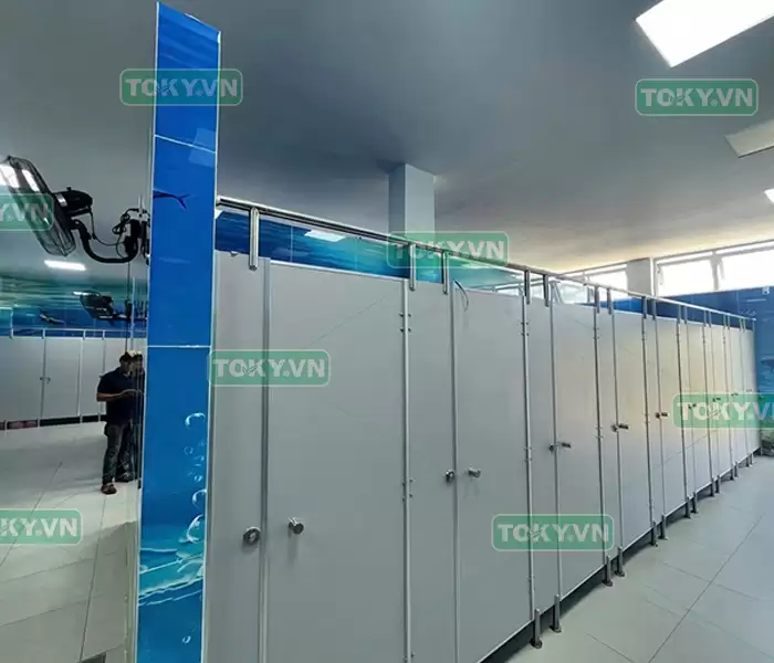 Nhập khẩu và cung cấp vách ngăn vệ sinh tại Bình Dương uy tín, giá tốt 5 Báo giá vách ngăn vệ sinh tại Bình Dương phụ thuộc vào những yếu tố nào?