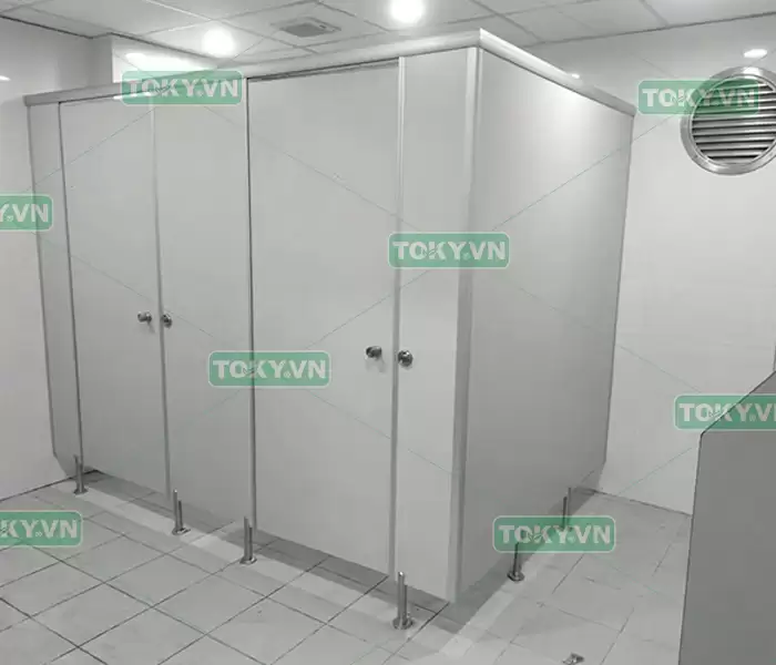 Vách ngăn vệ sinh compact tiết kiệm cho nhà vệ sinh bền đẹp 7 Cung cấp, lắp đặt vách ngăn vệ sinh compact chất lượng, giá rẻ