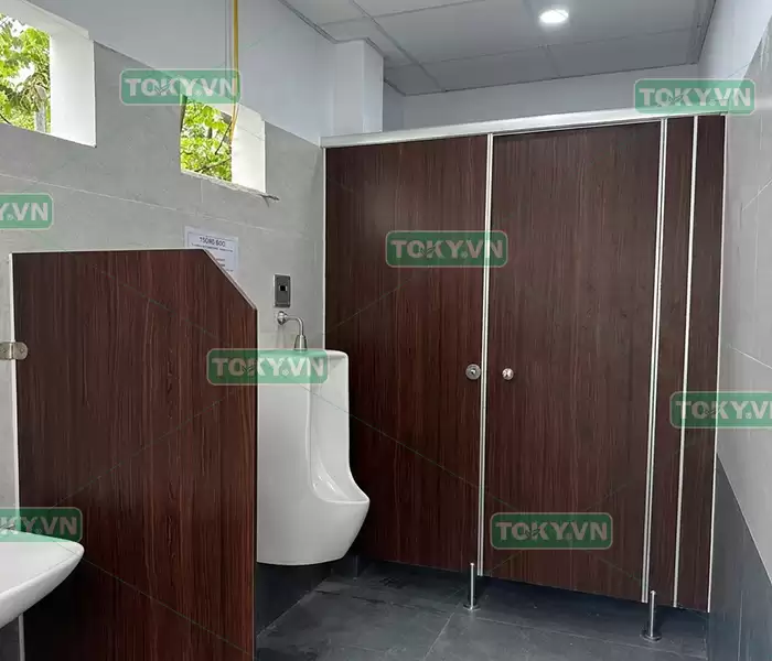 Vách ngăn vệ sinh compact tiết kiệm cho nhà vệ sinh bền đẹp 5 Vách ngăn vệ sinh compact phù hợp với những công trình nào?