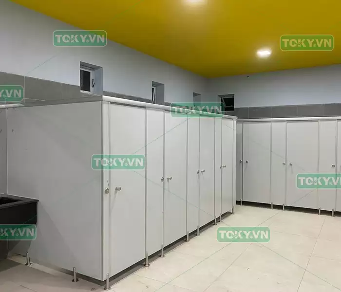 Vách ngăn vệ sinh compact tiết kiệm cho nhà vệ sinh bền đẹp 3 Vách ngăn nhà vệ sinh compact tăng thẩm mỹ và độ bền công trình