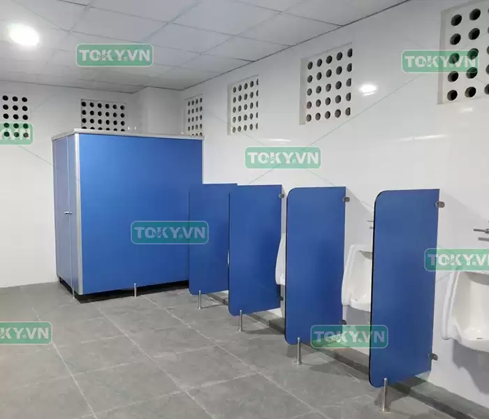 Các yếu tố ảnh hưởng đến kích thước vách ngăn vệ sinh