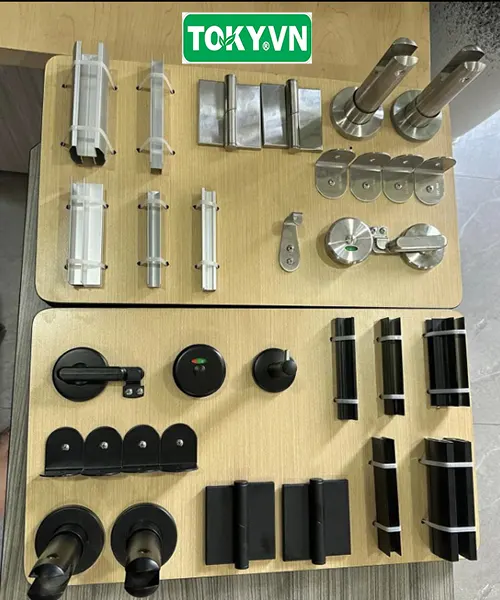 Mô hình vách ngăn vệ sinh compact 3