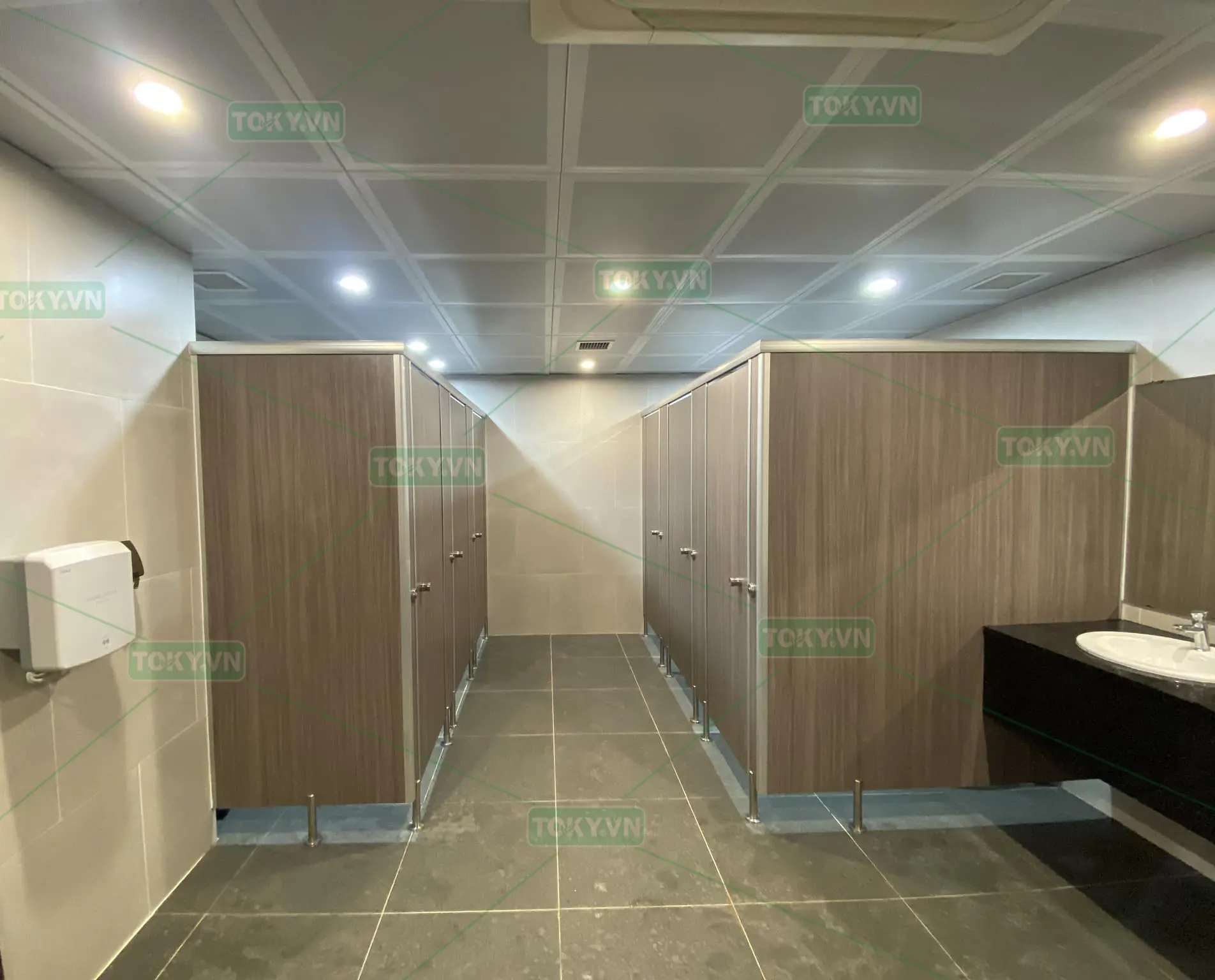 TOKY hỗ trợ làm hồ sơ thầu vách ngăn vệ sinh (Hồ sơ kỹ thuật)