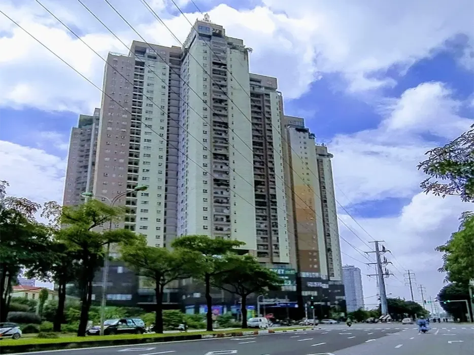 Vách ngăn vệ sinh Compact HPL cho Tòa nhà Golden Palace