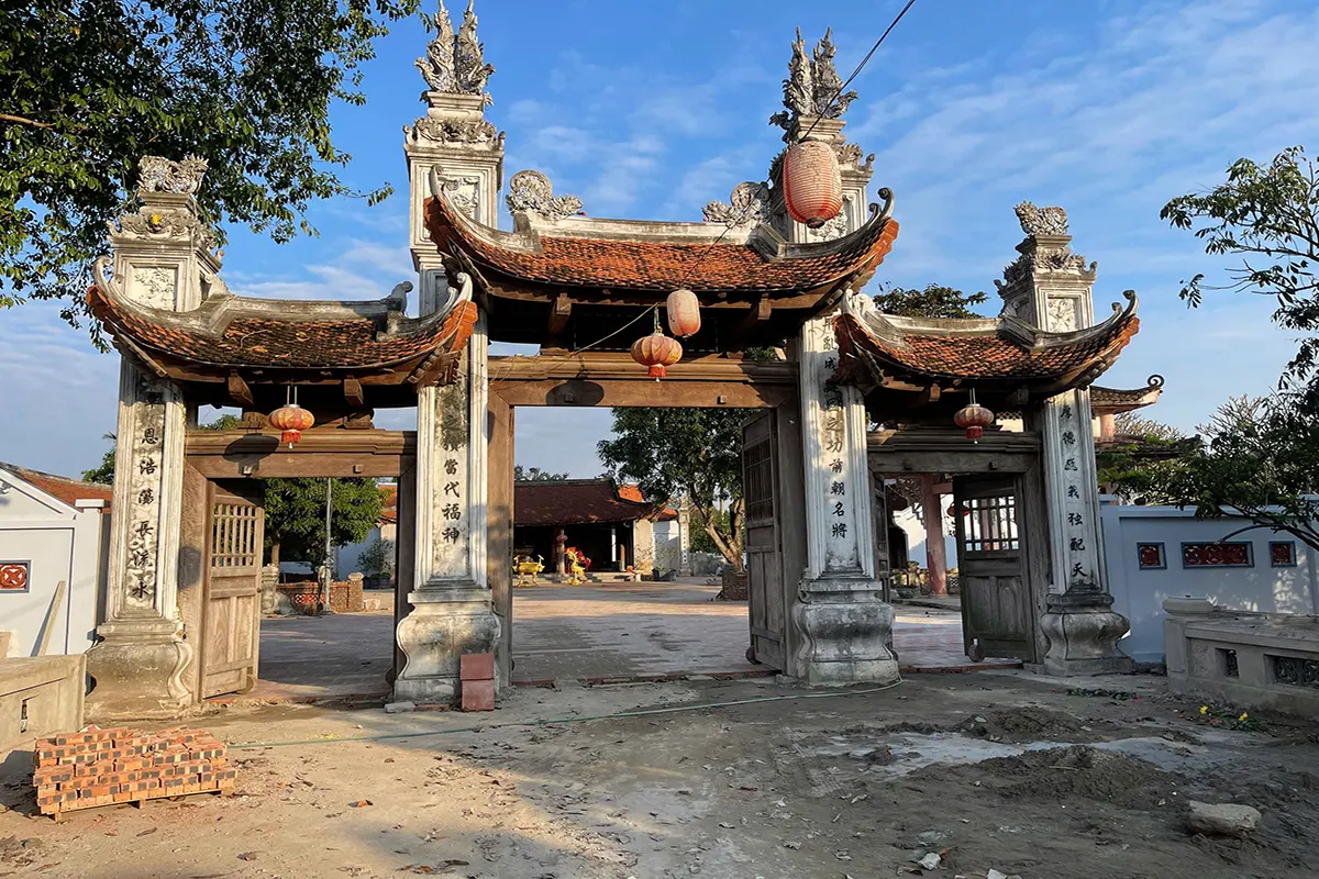 TOKY lắp đặt vách ngăn vệ sinh cho Chùa làng Đại Cát