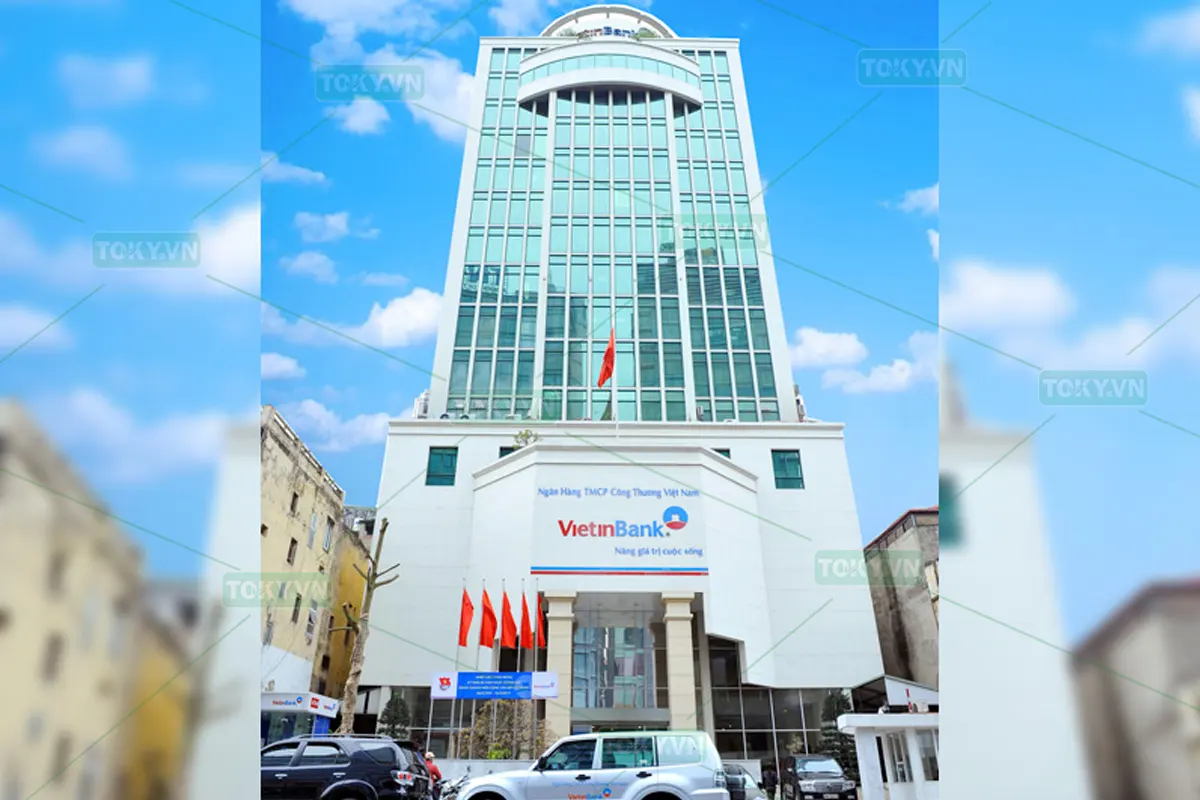 TOKY hoàn thiện vách ngăn vệ sinh Tòa nhà VietinBank - 108 Trần Hưng Đạo