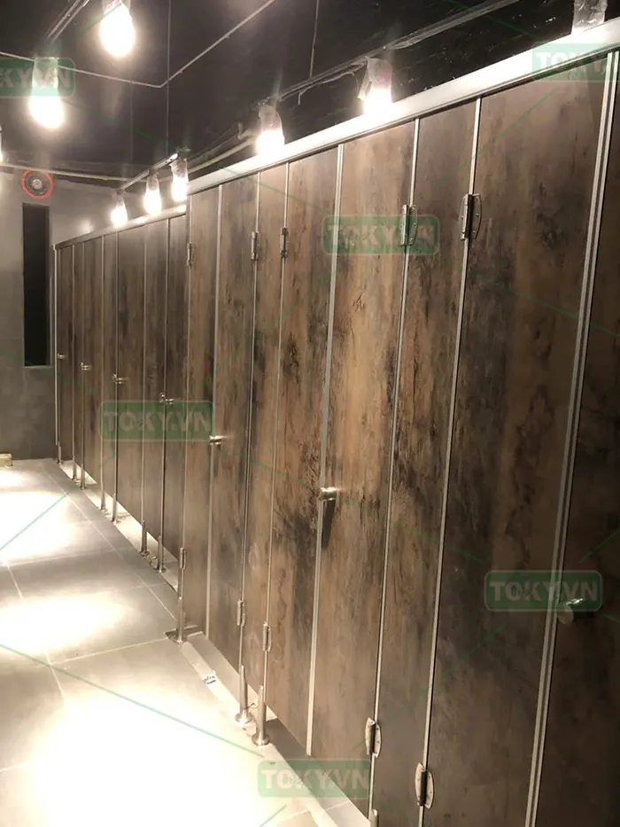 Vách ngăn vệ sinh cho chung cư – Giải pháp tấm Compact bền vững 2 Vách ngăn vệ sinh cho chung cư – Giải pháp tấm Compact bền vững