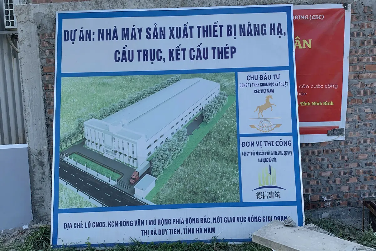 Vách ngăn vệ sinh tấm Compact cho Nhà máy Sản xuất Thiết bị nâng hạ – cẩu trục – kết cấu thép