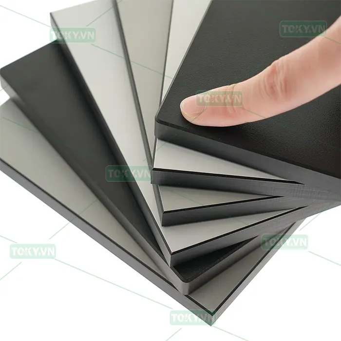 Tấm Compact HPL có bị nứt không sau thời gian dài sử dụng?