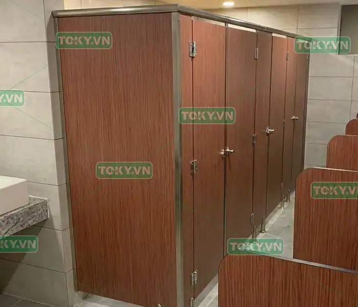 Quy trình thi công vách ngăn vệ sinh Compact 12mm chuẩn kỹ thuật tại Toky