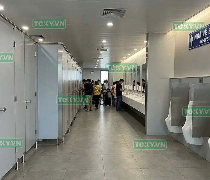 Tấm compact hpl cho trạm dừng nghỉ cao tốc - tiêu chuẩn chịu tải 24/7 2 Tại sao tấm Compact HPL chuẩn 1430 PSI là vật liệu bắt buộc?