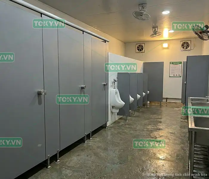 Tại sao tấm Compact HPL cho nhà máy chế biến thủy hải sản là giải pháp sống còn?
