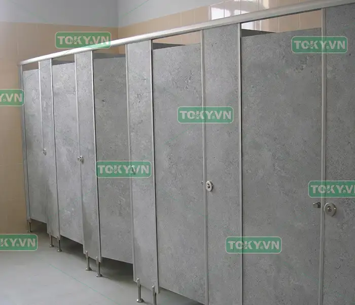 Hướng dẫn cách bảo quản vách ngăn vệ sinh Compact bền đẹp 2 Biện pháp bảo trì cấu kiện cơ học của vách ngăn vệ sinh Compact