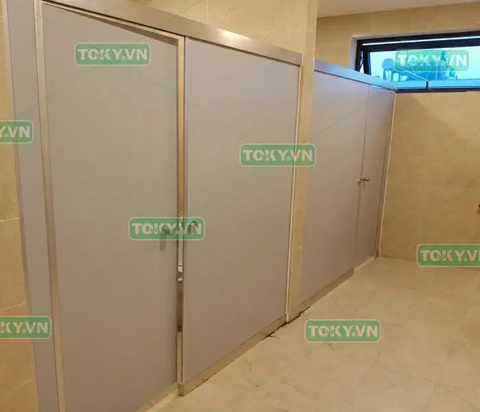 Biện pháp thi công tấm Compact bằng ủng nhôm