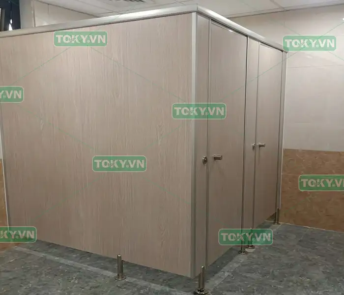 Khắc phục vách ngăn vệ sinh sau bão - giải pháp sửa chữa tối ưu chi phí 2 Quy trình 5 bước khắc phục vách ngăn vệ sinh sau bão chuẩn kỹ thuật