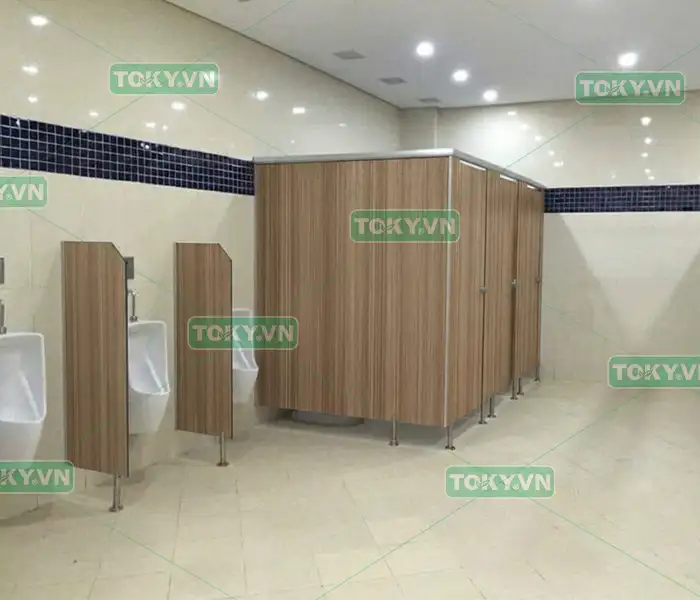 Vách Compact làm nhà vệ sinh HPL có thực sự đắt? 3 Toky - Đơn vị tối ưu chi phí thi công vách Compact làm nhà vệ sinh trọn gói