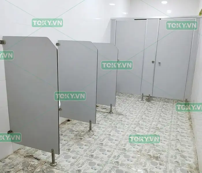 Quy trình tháo lắp vách ngăn vệ sinh compact chuẩn kỹ thuật khi di dời