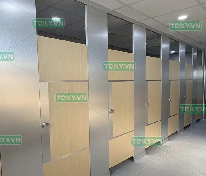 Xu hướng thiết kế vách ngăn vệ sinh Compact kịch trần cho không gian sang trọng 1 Vách ngăn vệ sinh Compact kịch trần