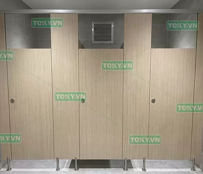 Sự thật về khả năng chống mối mọt của vách ngăn vệ sinh compact 3 Dịch vụ cung cấp và thi công vách ngăn vệ sinh compact chống mối mọt uy tín tại Toky