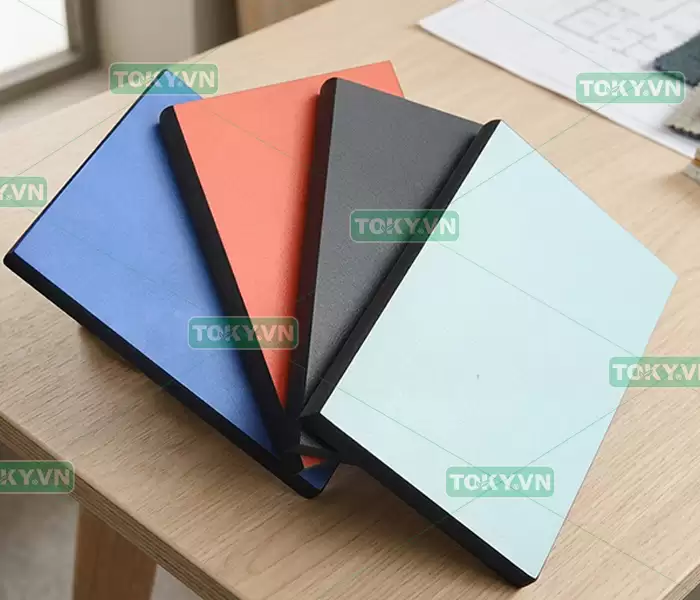 Compact là gì trong tiếng Anh