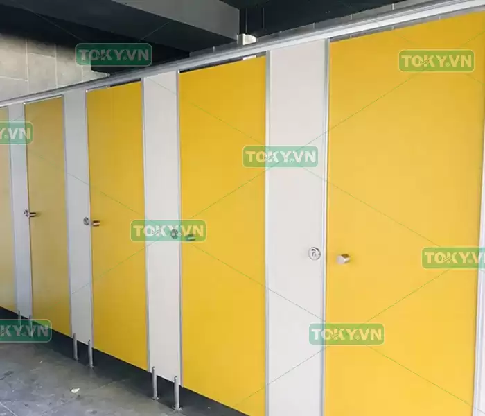 Giải pháp tối ưu tiến độ và ngân sách khi thi công vách ngăn vệ sinh compact hpl