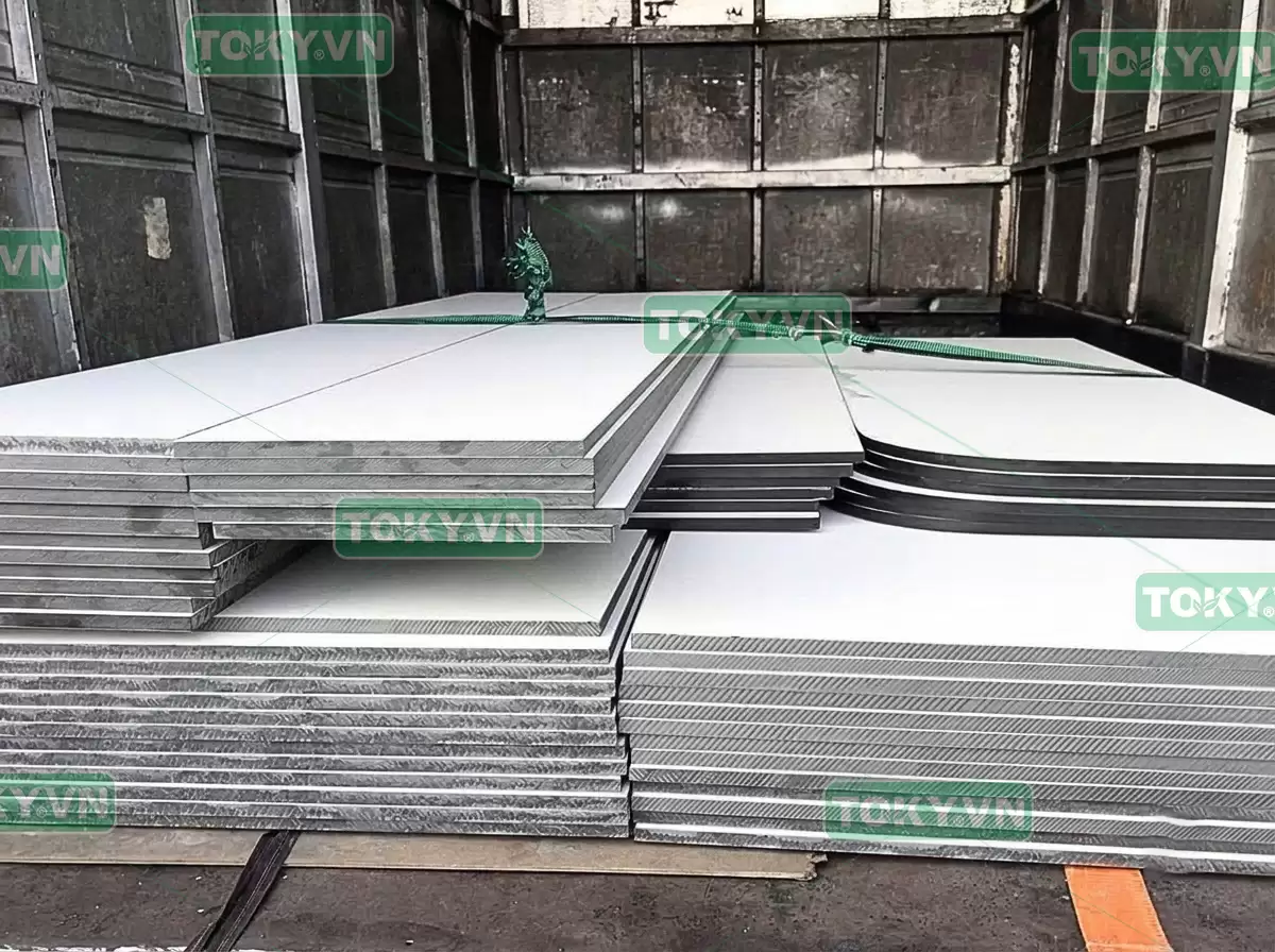 Mua tấm compact giá rẻ ở đâu? tổng kho sẵn hàng – cắt mài cnc tận xưởng 1 Nỗi lo khi tìm mua tấm compact giá rẻ trên thị trường