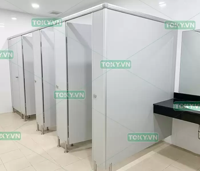 Quy trình thi công vách ngăn vệ sinh compact hpl 5 bước chuẩn y tế tại Toky
